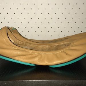 Well-Loved & Well-Worn Preowned Camel Tieks Size 8